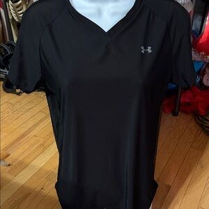 Under Armour Women's Black Short Sleeve Tee